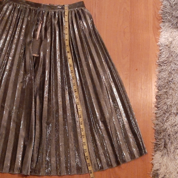 Forever 21 skirt - Picture 6 of 7